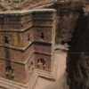 Lalibela - biserici cioplite in stanci